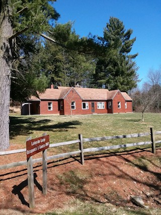 Lakeside Lodge